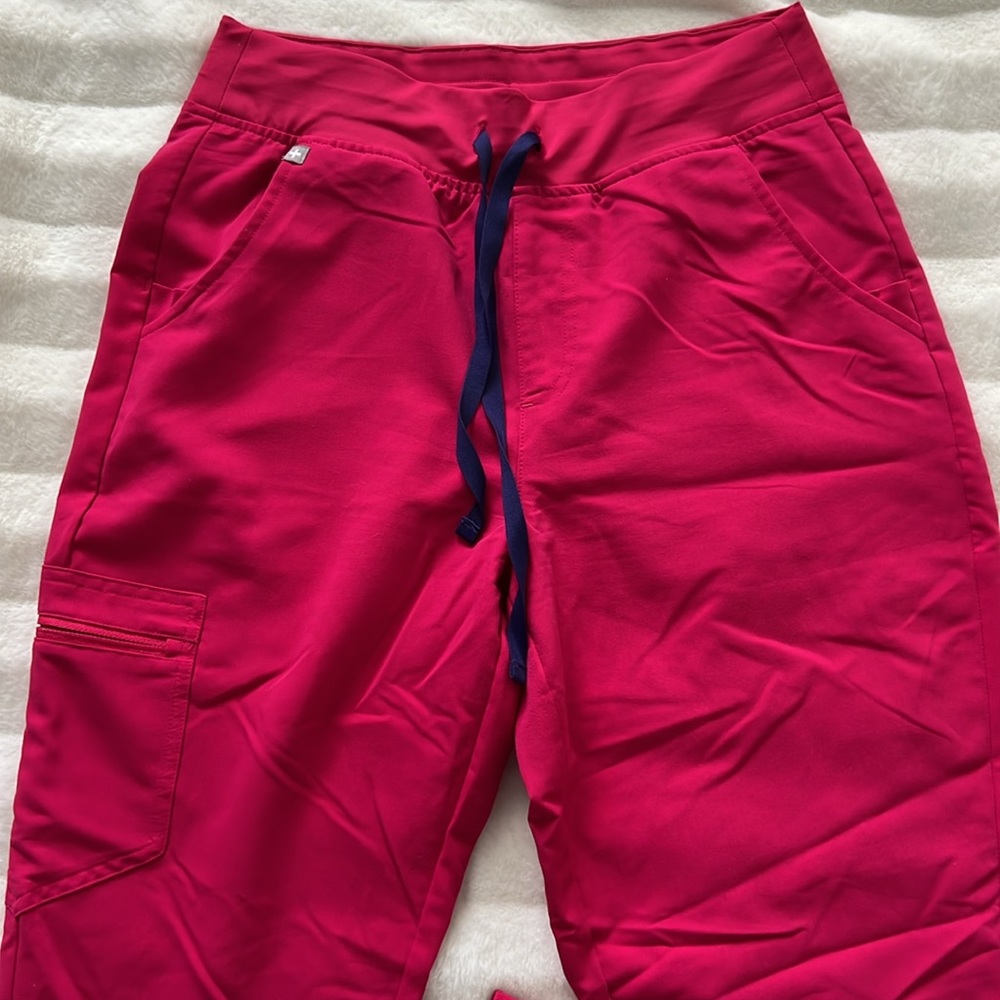 Figs Women's Pants in Bright Pink - Picture 2 of 7